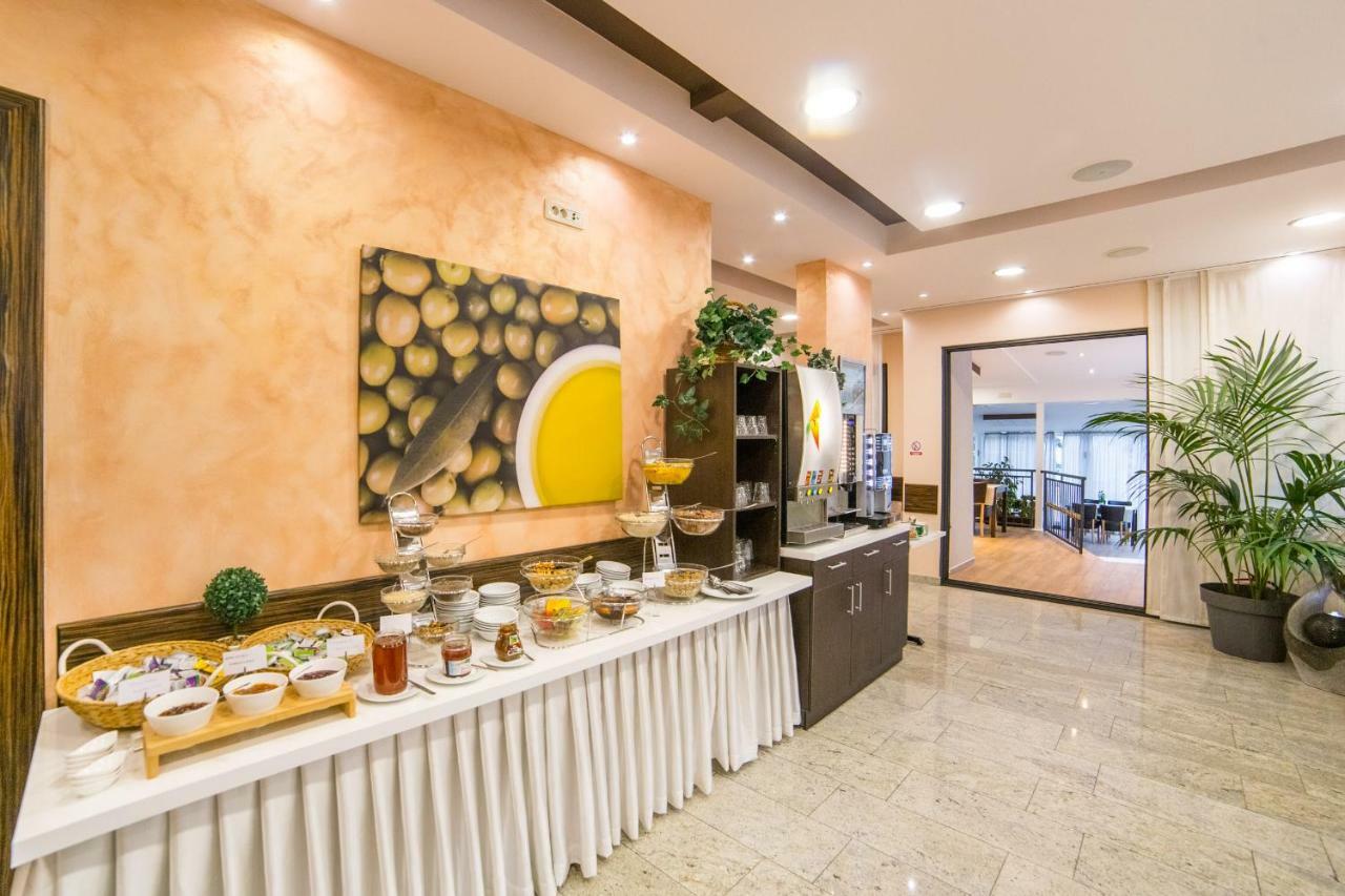 Hotel Antonija Drvenik  Εξωτερικό φωτογραφία
