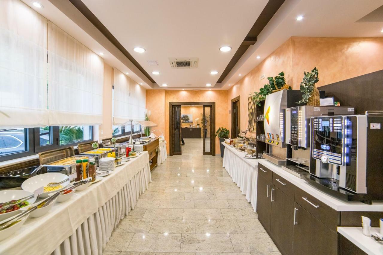 Hotel Antonija Drvenik  Εξωτερικό φωτογραφία
